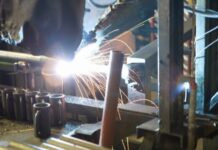 Fructa trade zainteresovan za imovinu Unisa