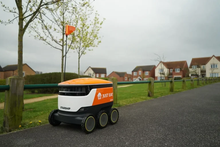 Morrisons i Just Eat šire autonomnu dostavu u Cambourneu